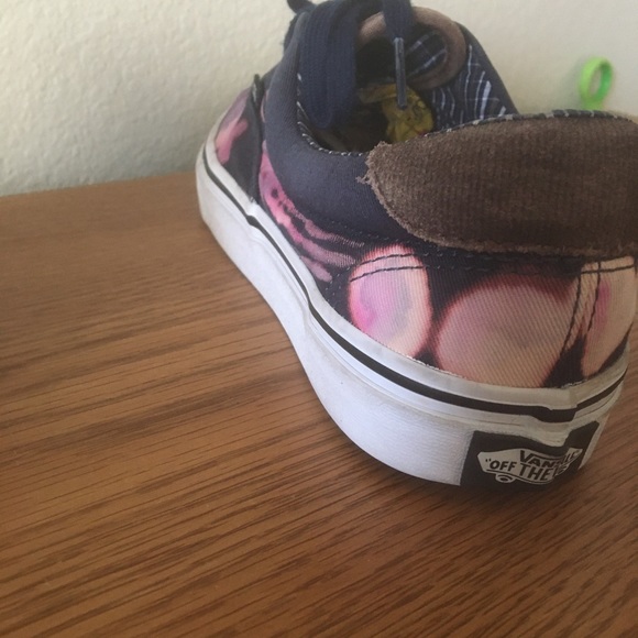 NWOT Custom Vans - Picture 6 of 16